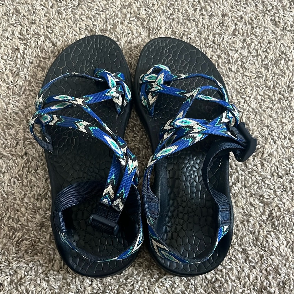 Women’s Chaco size 7.5